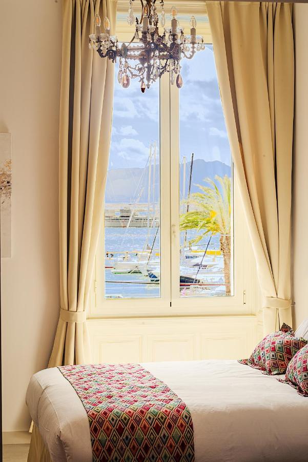 Waterfront Suites Cagliari Exterior photo