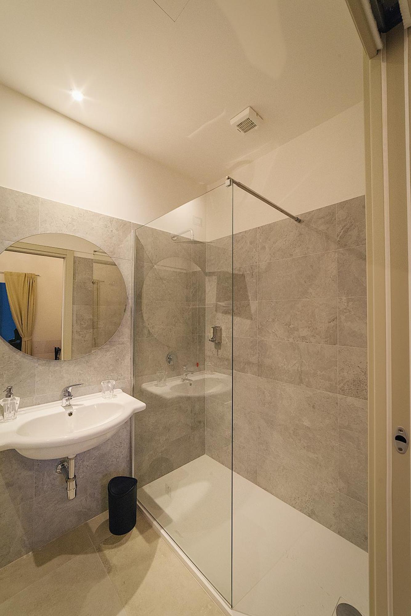 Waterfront Suites Cagliari Exterior photo